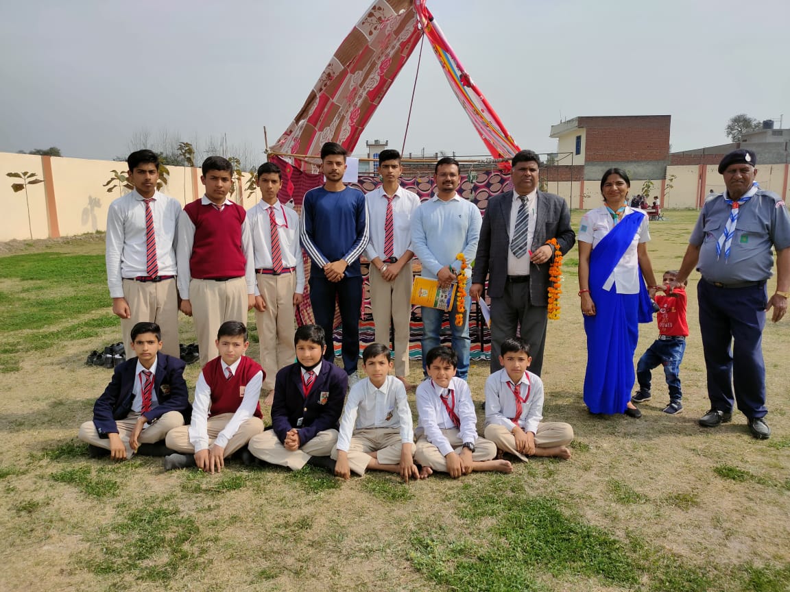 Admin earns scholarship